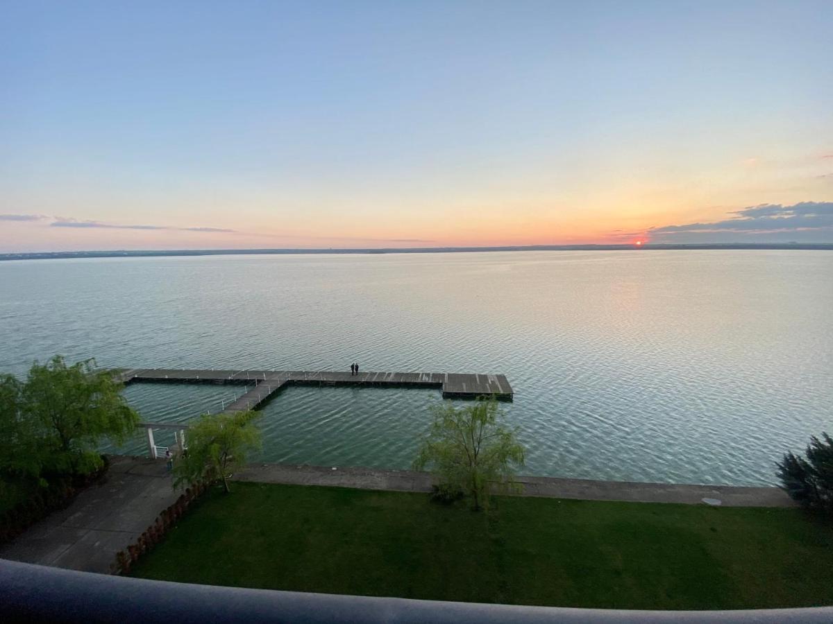 Amazing View Apartment Mamaia Extérieur photo
